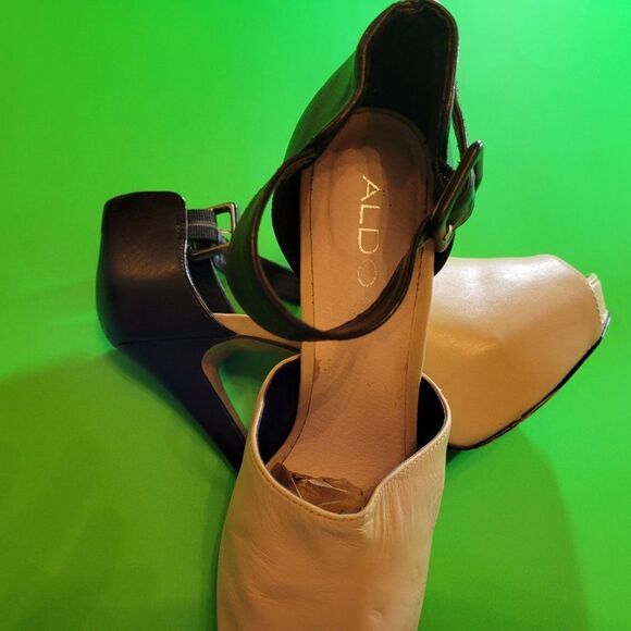 ALDO WOMEN'S LEATHER OPEN TOE ANKLE STRAP SANDAL - Picture 10 of 13